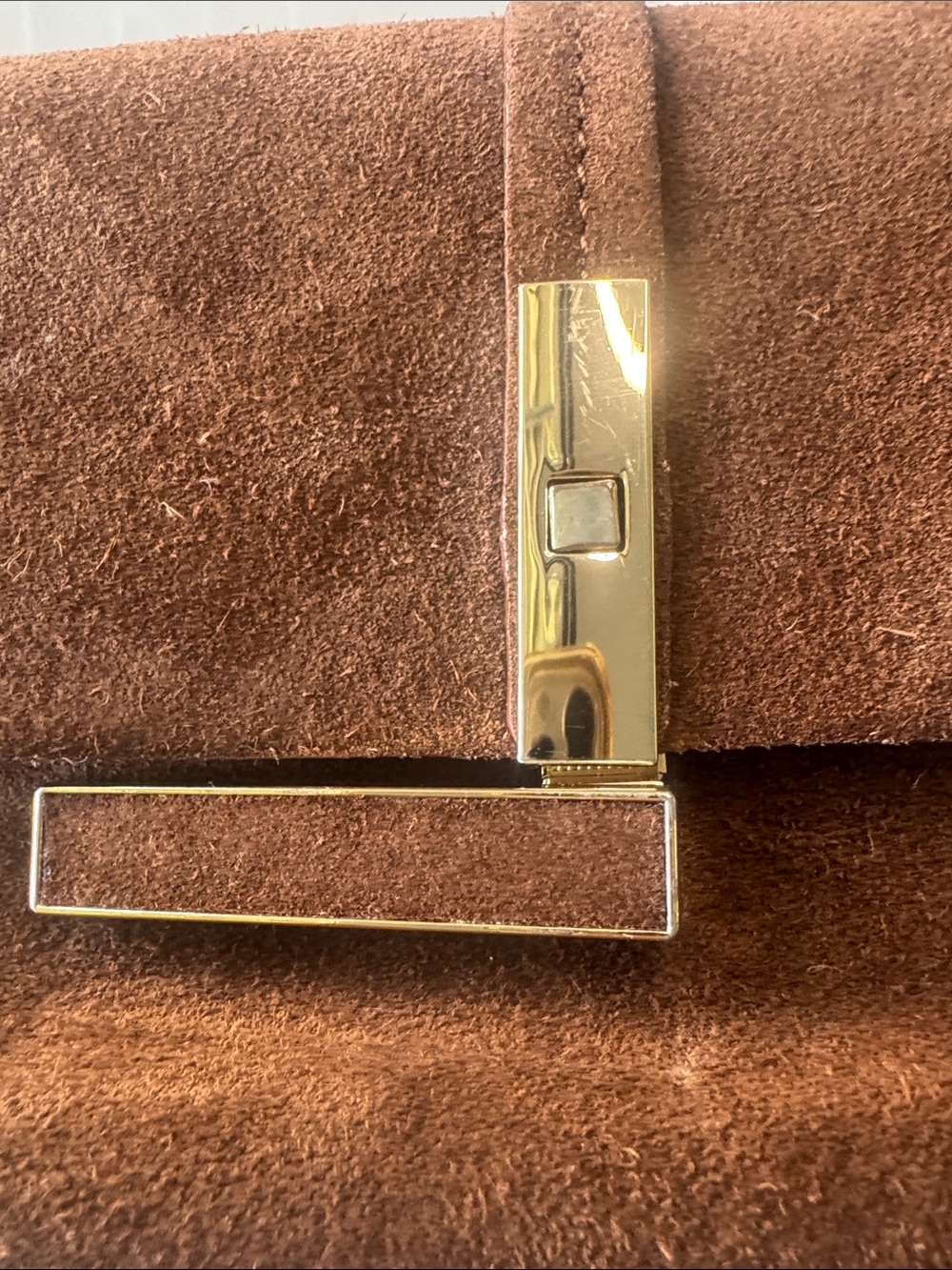 Italian Suede Leather Crossbody with incredible gold hardware and amazing clasp - Picture 5 of 10